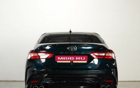 Toyota Camry, 2018 год, 2 819 000 рублей, 6 фотография