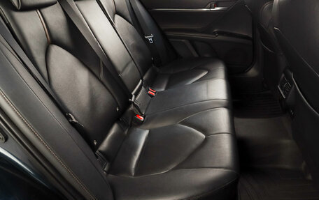 Toyota Camry, 2018 год, 2 819 000 рублей, 18 фотография