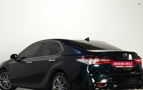 Toyota Camry, 2018 год, 2 819 000 рублей, 7 фотография