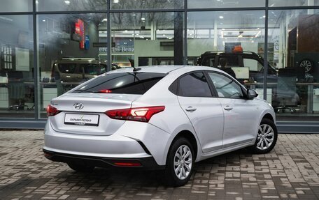 Hyundai Solaris II рестайлинг, 2021 год, 1 550 000 рублей, 2 фотография