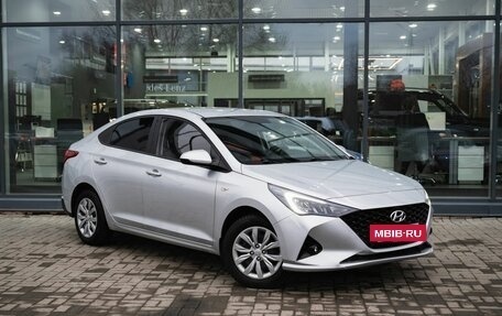 Hyundai Solaris II рестайлинг, 2021 год, 1 550 000 рублей, 5 фотография