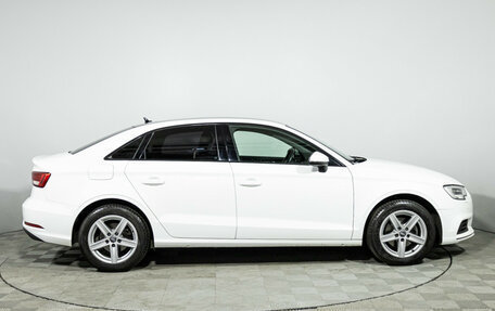 Audi A3, 2018 год, 2 070 900 рублей, 4 фотография