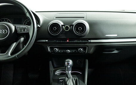 Audi A3, 2018 год, 2 070 900 рублей, 14 фотография