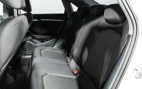 Audi A3, 2018 год, 2 070 900 рублей, 10 фотография