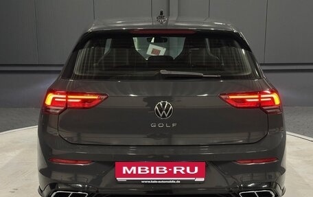 Volkswagen Golf VIII, 2022 год, 2 000 032 рублей, 3 фотография