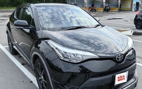 Toyota C-HR I рестайлинг, 2020 год, 2 600 000 рублей, 3 фотография