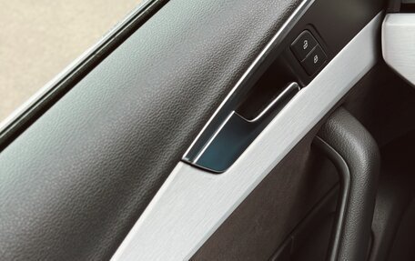 Audi A4, 2018 год, 2 800 000 рублей, 9 фотография