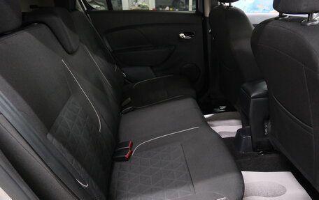 Renault Sandero II рестайлинг, 2019 год, 1 199 000 рублей, 26 фотография