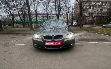 BMW 3 серия, 2011 год, 1 100 000 рублей, 1 фотография