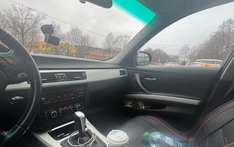 BMW 3 серия, 2011 год, 1 100 000 рублей, 15 фотография