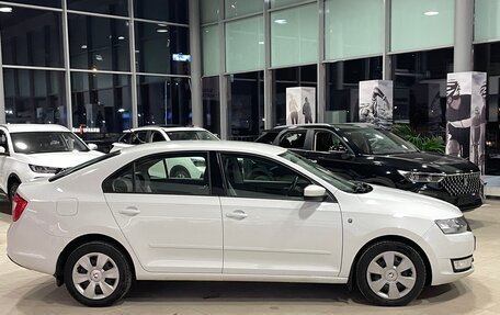 Skoda Rapid I, 2016 год, 879 000 рублей, 3 фотография
