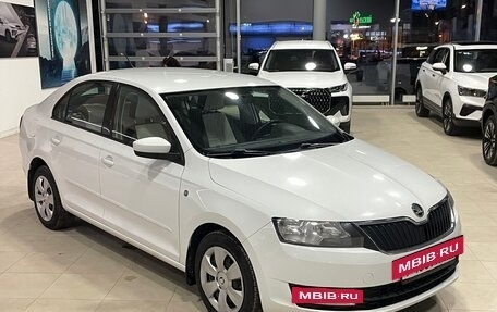Skoda Rapid I, 2016 год, 879 000 рублей, 2 фотография