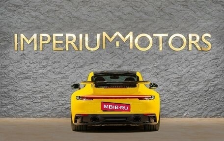 Porsche 911, 2024 год, 21 350 000 рублей, 8 фотография