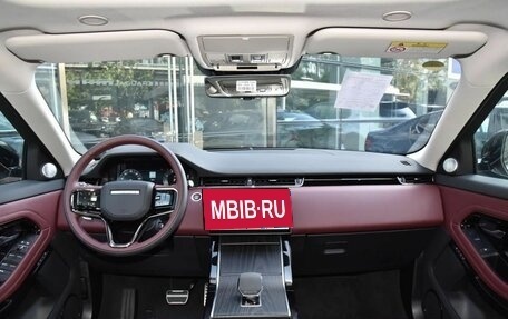 Land Rover Range Rover Evoque II, 2025 год, 6 190 000 рублей, 12 фотография