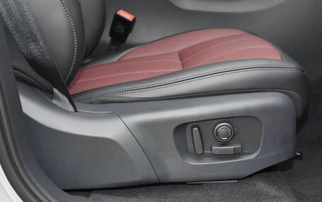 Land Rover Range Rover Evoque II, 2025 год, 6 190 000 рублей, 23 фотография