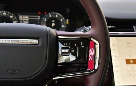 Land Rover Range Rover Evoque II, 2025 год, 6 190 000 рублей, 20 фотография