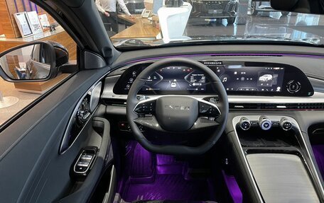 CheryExeed TXL, 2024 год, 3 800 000 рублей, 13 фотография