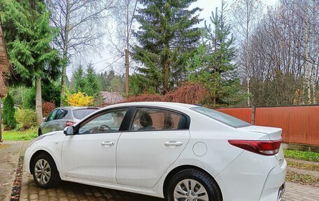 KIA Rio IV, 2020 год, 1 250 000 рублей, 1 фотография