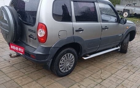 Chevrolet Niva I рестайлинг, 2010 год, 470 000 рублей, 9 фотография