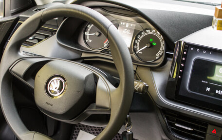 Skoda Rapid II, 2021 год, 1 600 000 рублей, 3 фотография