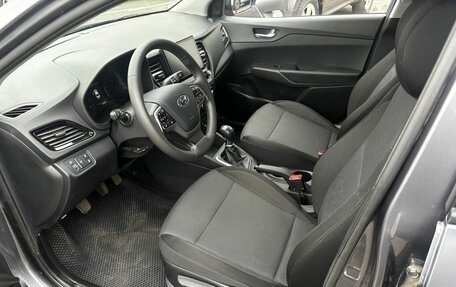 Hyundai Solaris II рестайлинг, 2021 год, 1 298 000 рублей, 8 фотография