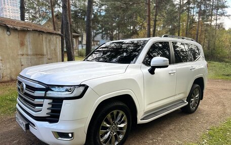 Toyota Land Cruiser, 2021 год, 10 000 000 рублей, 2 фотография