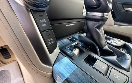 Toyota Land Cruiser, 2021 год, 10 000 000 рублей, 23 фотография