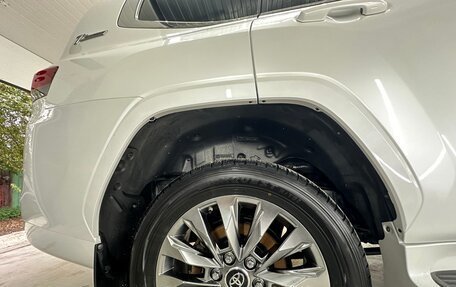 Toyota Land Cruiser, 2021 год, 10 000 000 рублей, 37 фотография