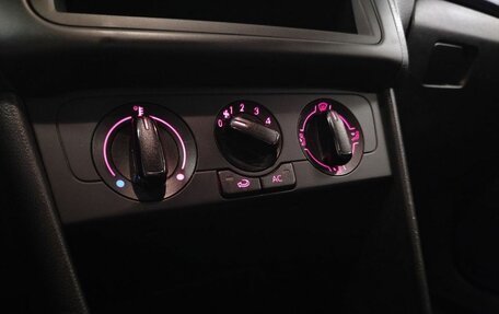 Volkswagen Polo VI (EU Market), 2013 год, 698 000 рублей, 11 фотография