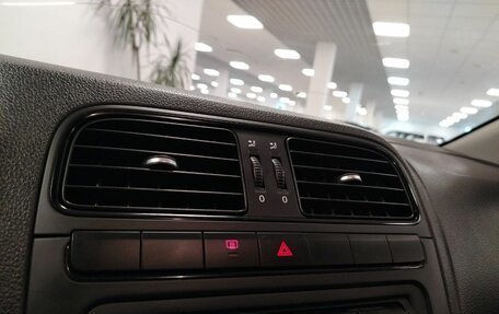 Volkswagen Polo VI (EU Market), 2013 год, 698 000 рублей, 10 фотография