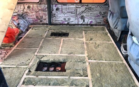 Dodge Ram Van, 1996 год, 1 700 000 рублей, 13 фотография