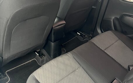 KIA Rio IV, 2018 год, 954 000 рублей, 8 фотография