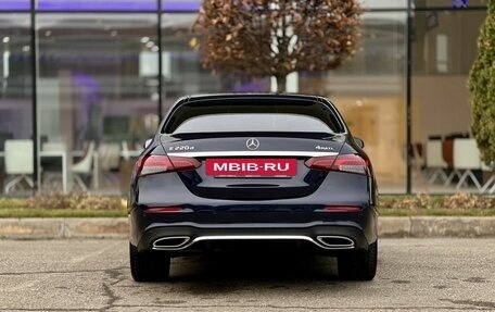 Mercedes-Benz E-Класс, 2020 год, 4 350 000 рублей, 6 фотография