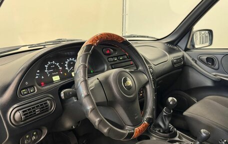 Chevrolet Niva I рестайлинг, 2019 год, 717 000 рублей, 12 фотография