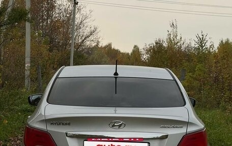 Hyundai Solaris II рестайлинг, 2015 год, 900 000 рублей, 4 фотография