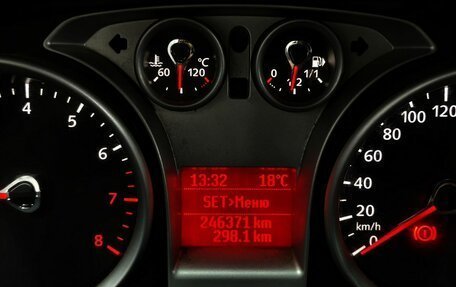 Ford Focus II рестайлинг, 2010 год, 593 000 рублей, 15 фотография