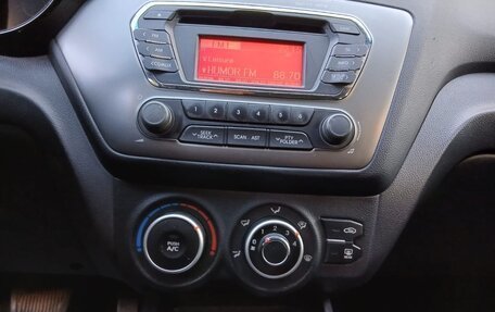 KIA Rio III рестайлинг, 2014 год, 700 000 рублей, 18 фотография