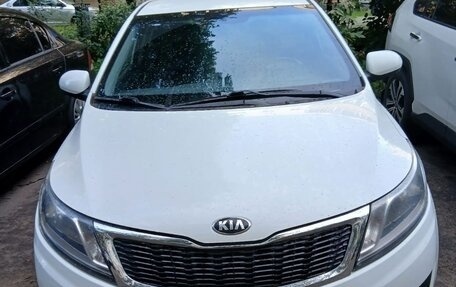 KIA Rio III рестайлинг, 2014 год, 700 000 рублей, 29 фотография