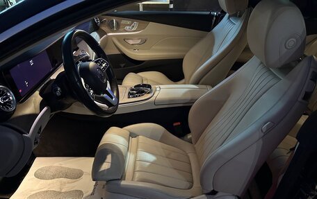 Mercedes-Benz E-Класс, 2020 год, 5 300 000 рублей, 6 фотография