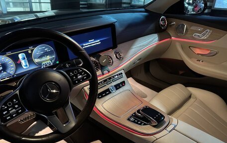 Mercedes-Benz E-Класс, 2020 год, 5 300 000 рублей, 13 фотография