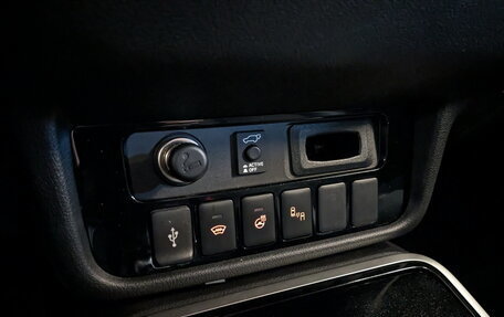 Mitsubishi Outlander III рестайлинг 3, 2021 год, 2 680 000 рублей, 28 фотография