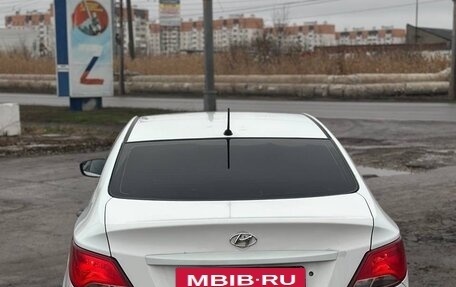 Hyundai Solaris II рестайлинг, 2015 год, 499 000 рублей, 5 фотография