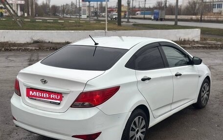 Hyundai Solaris II рестайлинг, 2015 год, 499 000 рублей, 9 фотография