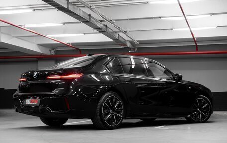 BMW 7 серия, 2023 год, 13 000 000 рублей, 3 фотография