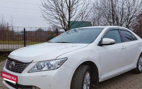 Toyota Camry, 2013 год, 2 000 000 рублей, 2 фотография