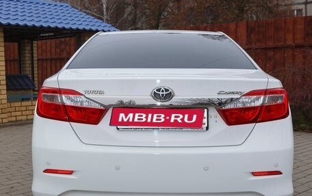 Toyota Camry, 2013 год, 2 000 000 рублей, 5 фотография
