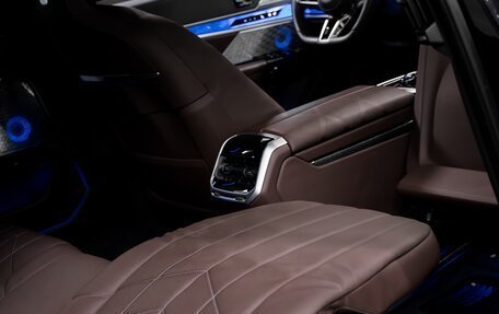 BMW 7 серия, 2023 год, 13 000 000 рублей, 35 фотография