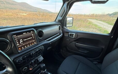 Jeep Wrangler, 2022 год, 5 300 000 рублей, 7 фотография