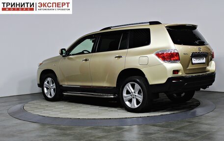 Toyota Highlander III, 2011 год, 1 957 000 рублей, 7 фотография