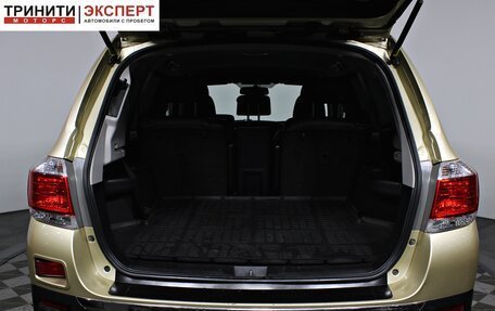 Toyota Highlander III, 2011 год, 1 957 000 рублей, 17 фотография